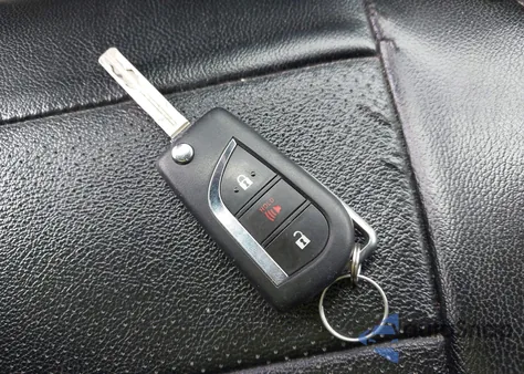 2021 Toyota Rav4 Hybrid Le из США, поврежденный, VIN JTMLWRFVXMD133219